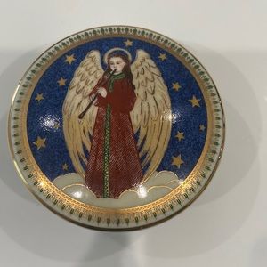 Mikasa trinket box with Angel